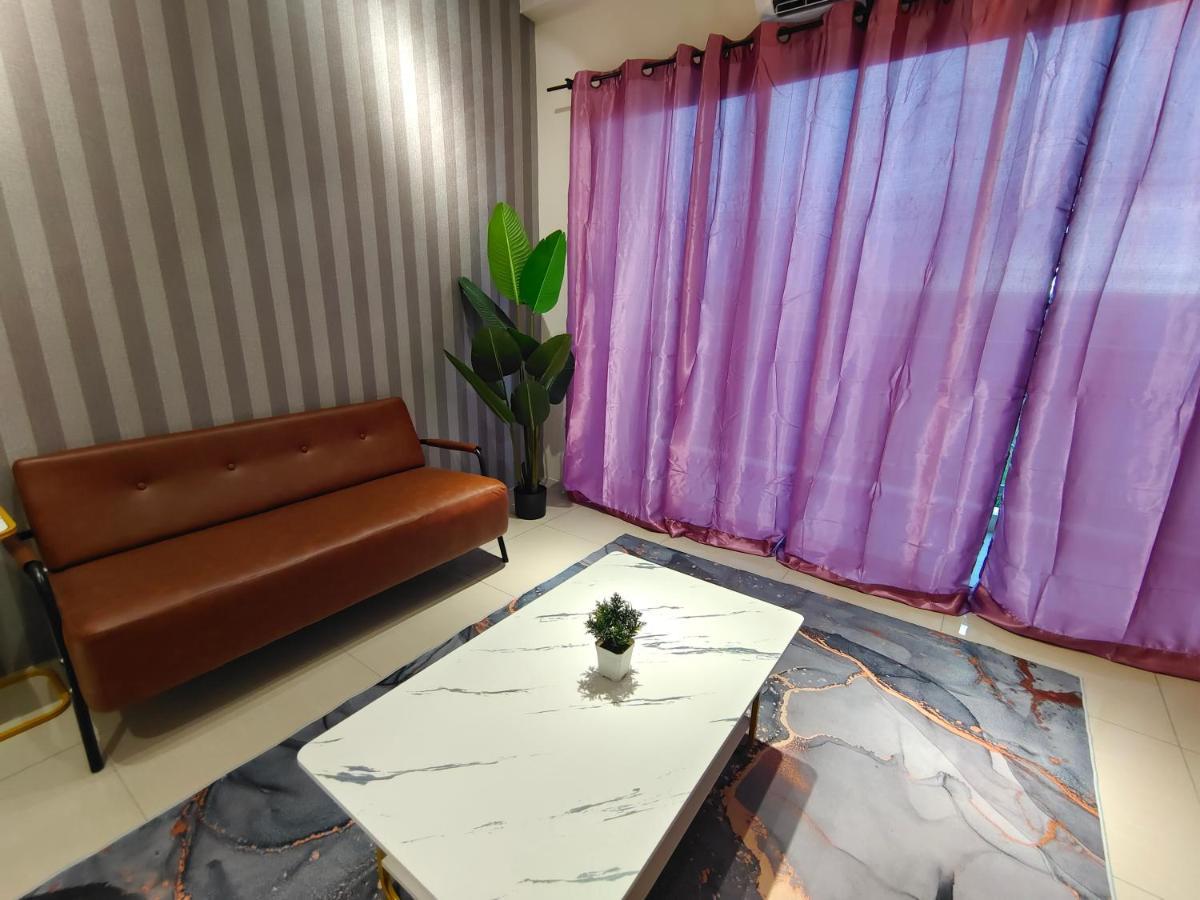 Pavilionvillie M1t571 By Irainbow Pangsapuri *
